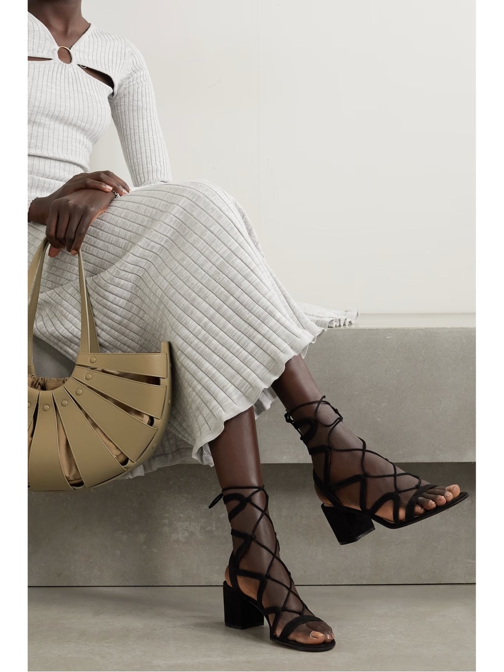 GIANVITO ROSSI
Artemis 60 lace-up suede sandals 39